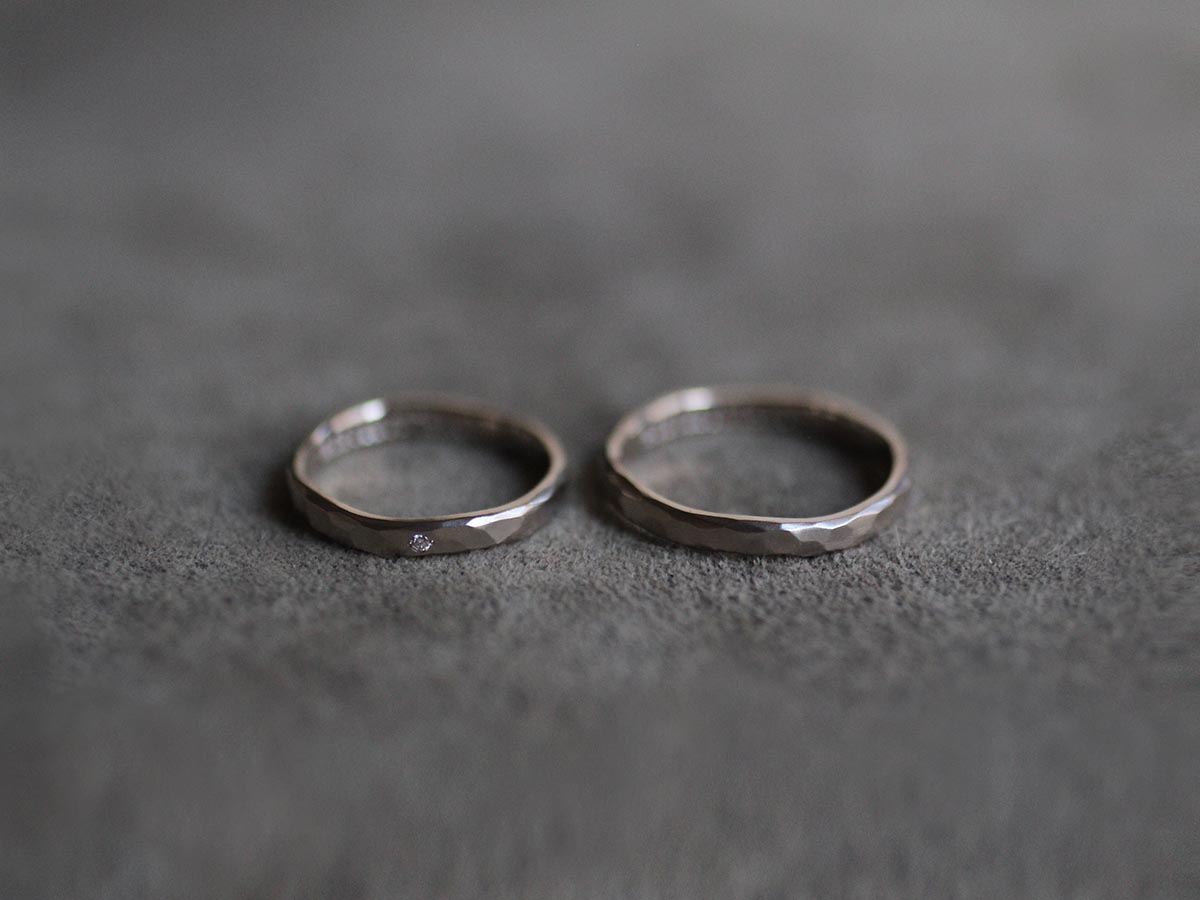 素朴な結婚指輪